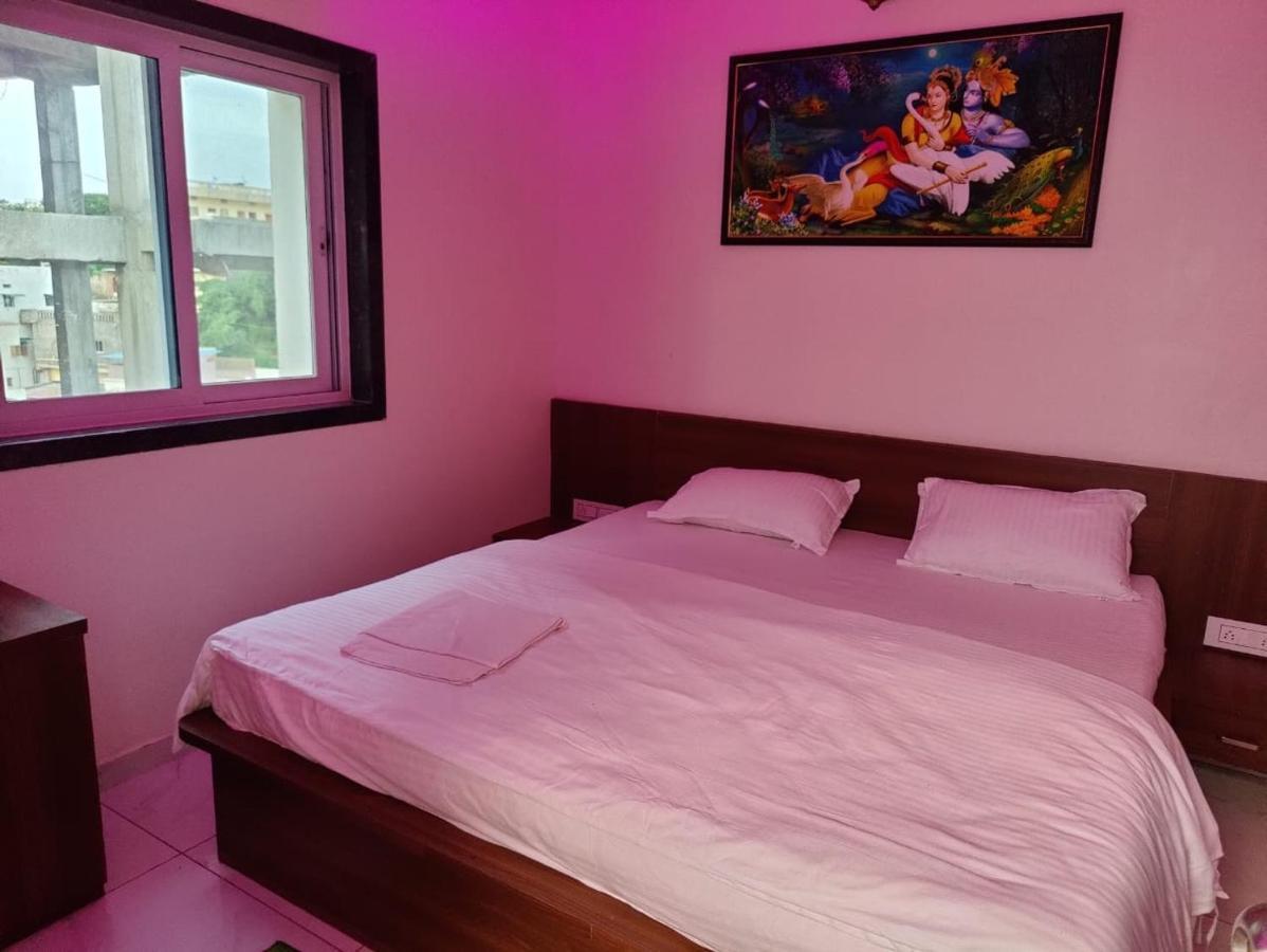 Hotel Sardar Rooms Garudeshwar Экстерьер фото